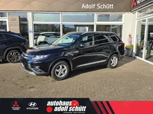 Mitsubishi Outlander SUV-Star+ 2.2 DI-D 4WD AT