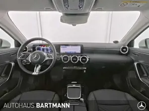 Mercedes-Benz A 180 A 180 PROGRESSIVE+KAMERA+ JungerStern+SPUR+LED++ Bild 5