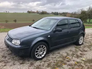 Volkswagen Golf 1.9TDI  Highline