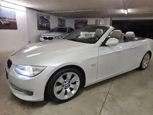 BMW 318 3 Cabrio 318i,Leder,Xenon,elekSportsitzeTOP Bild 4