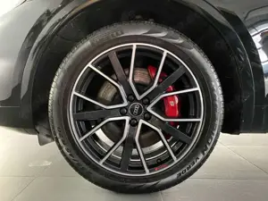Audi SQ5 Bild 2