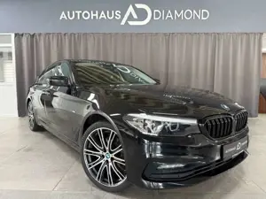 BMW 520 d xDrive Sport Line * PDC * TEILLEDER *