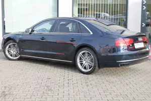 Audi A8 Bild 4