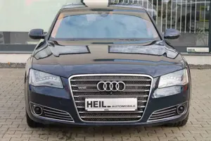 Audi A8 Bild 2