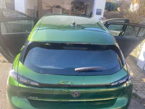 Peugeot 308 308 136 e-DSC6 Allure Bild 5