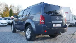 Nissan Pathfinder Bild 5