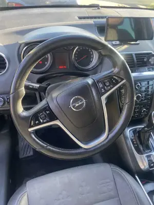 Opel Meriva 1.7 CDTI Automatik 150 Jahre Bild 5