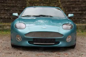 Aston Martin DB7 Vantage Coupe