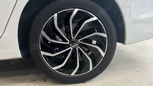 Volkswagen Golf Variant 8 Life, 2.0 TDI, DSG,Panod,Rückfk,Head-up Bild 5