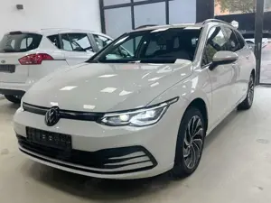 Volkswagen Golf Variant 8 Life, 2.0 TDI, DSG,Panod,Rückfk,Head-up Bild 2