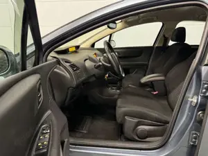 Citroen C4 Lim. VTR Plus*PDC*Klima*Tempomat Bild 5