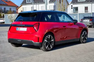 MINI Cooper MINI 3-TÜRER Elektro E Classic Trim Bild 5