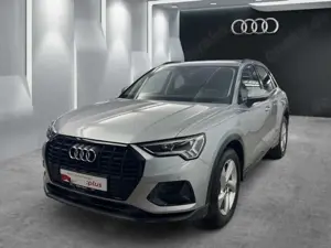 Audi Q3 35TFSI AHK ACC LED EINPARKH NAVI SITZH