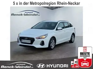 Hyundai i30 1.4 Family Klima PDC SHZ Spurhalteass. Kollisionsw