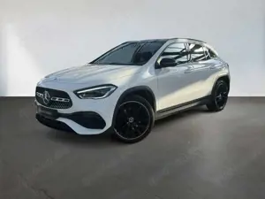 Mercedes-Benz GLA 250 e AMG+NIGHT+PANO+AHK+MUTLIBEAM+PTS+NAVI