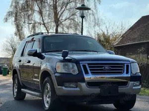 Ford Explorer Explorer 4,6 V8"AUTOMATIK"LEDER"KLIMA"SCHIEBEDACH"