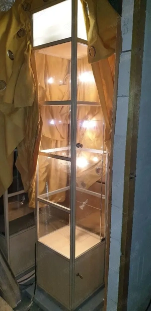 Glasvitrine mit Beleuchtung, 2 Stück, Vitrine, Schrank, Spind, Closet, Locker,