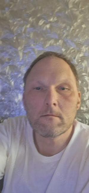 Daddy sucht Dich eine lustvolle junge Frau  Bild 2