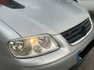 Volkswagen Touran 2.0 TDI Trendline Bild 4