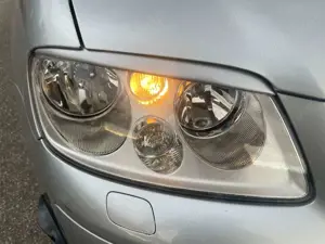 Volkswagen Touran 2.0 TDI Trendline Bild 5