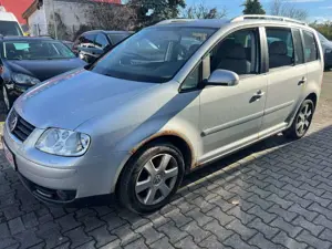 Volkswagen Touran Highline 2.0 TDI  Schiebedach AHK 6-Gang Bild 1