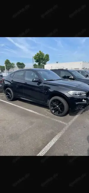 BMW X6 xDrive30d Bild 2