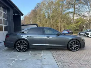 Audi A8 50 TDI quattro S-Line Plus 22 Zoll ABT Bild 4