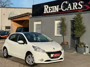 Peugeot 208 1.2 Active/II.HD/PANO/NAVI/TEMPOM/SHZ/MFL/
