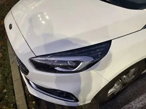 Ford S-Max 2.0 EcoBlue Aut. TREND Bild 4