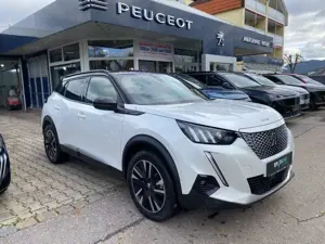 Peugeot 2008 e- GT Pack Elektromotor 136