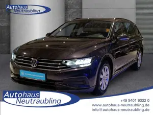 Volkswagen Passat Variant 1.6 TDI 120 PS DSG+NAVI+SHZ+KLIMA+ACC+