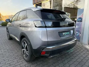 Peugeot 3008 GT Hybrid 225 Bild 3