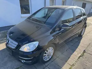 Mercedes-Benz B 180 245.207) Automatik