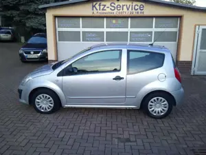 Citroen C2 Tonic   TÜV Neu