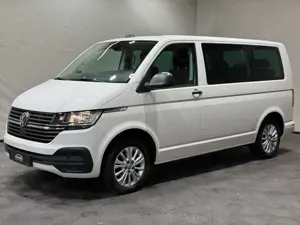 Volkswagen T6.1 Multivan Trendline DSG 7-SITZ | NAVI DAB Bild 2