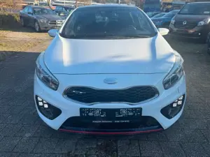 Kia Ceed / cee'd 1.6 T-GDI GT-Track *NAVI*XENON*PANO*RFK*8-fach*