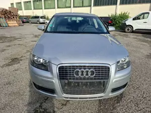 Audi A3 Sportback 1.6 FSI Attraction 6 Gang