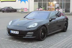 Porsche Panamera 4 S