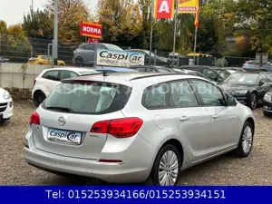 Opel Astra J Sports Tourer 1,4 Turbo,NAVI,8 FACH BER. Bild 4