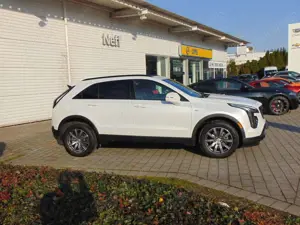 Cadillac XT4 Sport 2.0 Turbo AHK+LED+Navi+SHZ+Panoramadach Bild 5