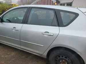 Mazda 3 1.6 Sport Active Bild 3