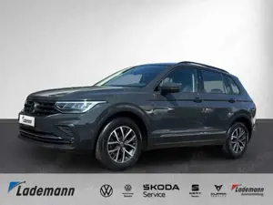 Volkswagen Tiguan 1.5 TSI Life +LED+NAVI.+AHK+ACC+PDC+SIHZ+