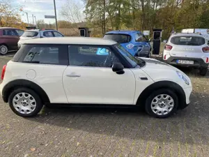 MINI Cooper 3trg Salt 1.2 PDC SHZ Klima Bild 5