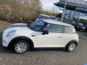 MINI Cooper 3trg Salt 1.2 PDC SHZ Klima Bild 3