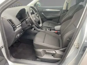 Skoda Karoq Selection ACC*LED*PDC*Virtual Cockpit*Apple Bild 5