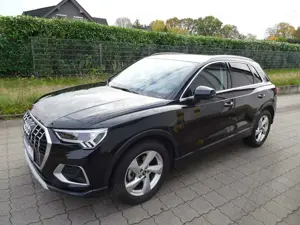 Audi Q3 1.5 TFSI Advanced/ Navi / AHK