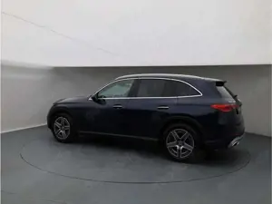 Mercedes-Benz GLC 300 4M AMG 19Zoll Ava Digital 360 KeyGO Burm Bild 4