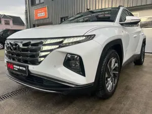 Hyundai TUCSON 1.6TDI Mild-Hybrid 4WD/NAVI/LED/Pano/AHK