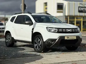 Dacia Duster II Journey+ 4WD AHK 360CAM NAVI SHZ Bild 1