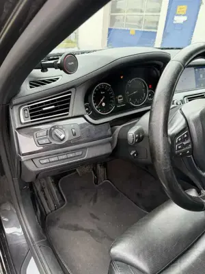 BMW 730 730d Blue Performance Bild 5